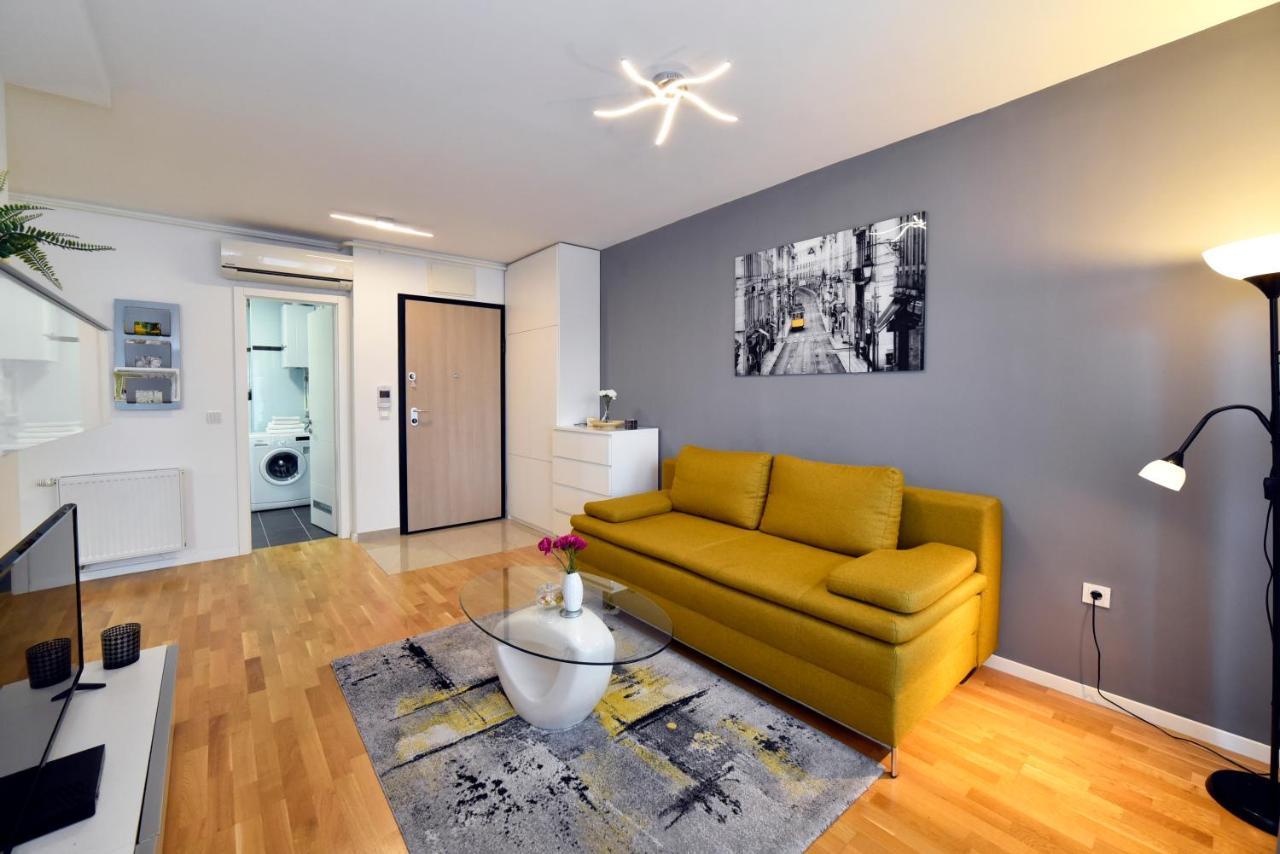 First Class Apartment, Free Parking Zagreb Ngoại thất bức ảnh