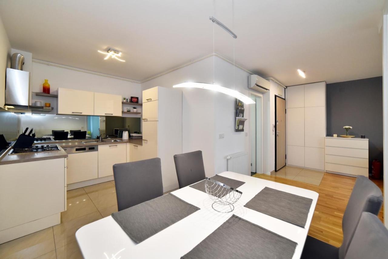 First Class Apartment, Free Parking Zagreb Ngoại thất bức ảnh