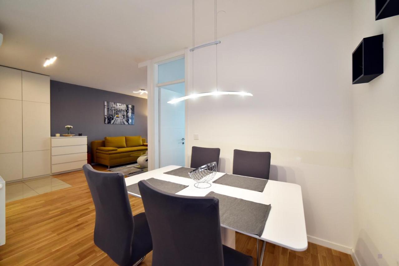 First Class Apartment, Free Parking Zagreb Ngoại thất bức ảnh